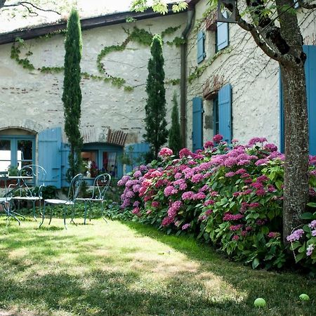 Bed and Breakfast Les Huguets Villeneuve-sur-Lot Exterior foto