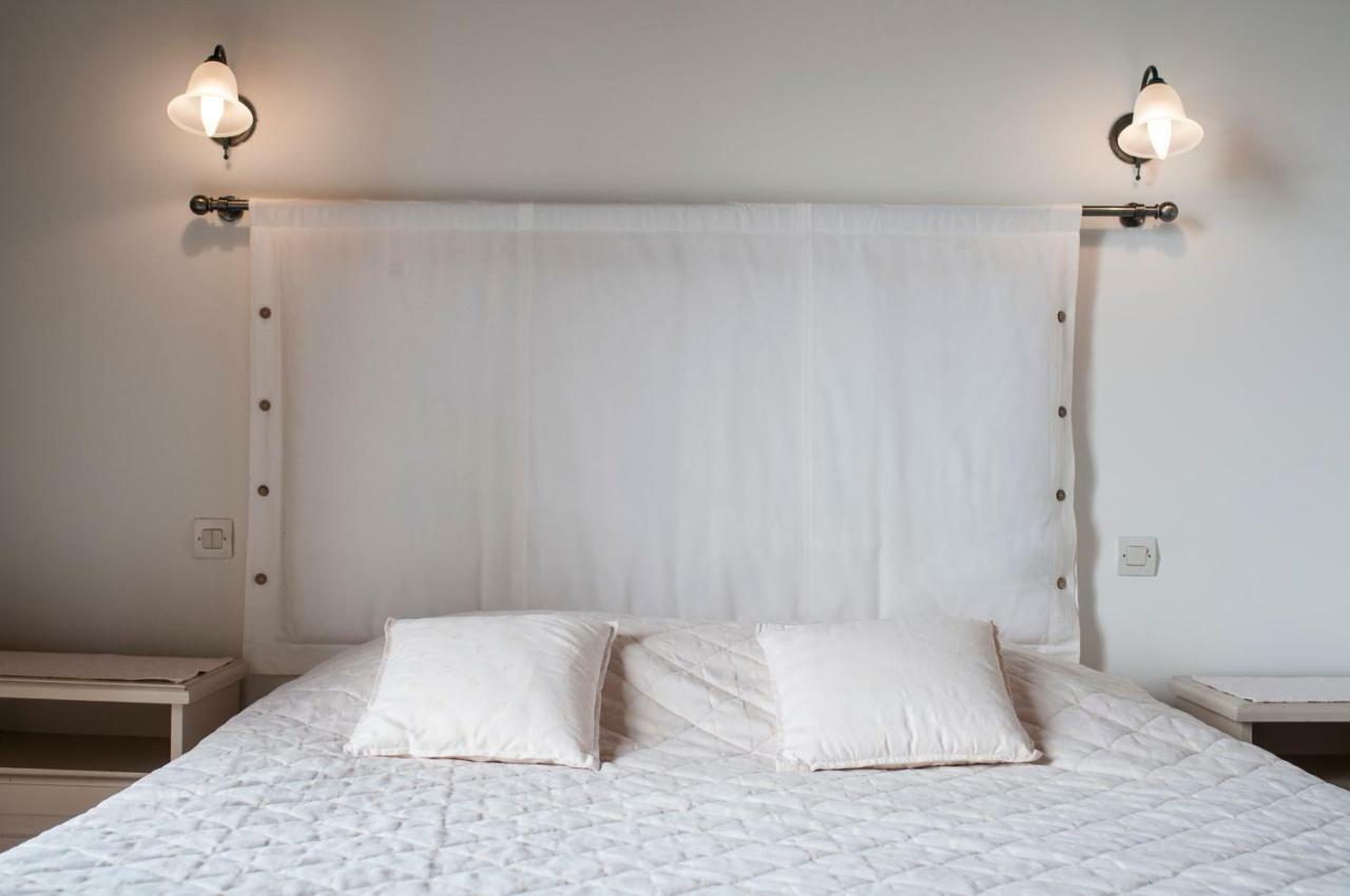 Bed and Breakfast Les Huguets Villeneuve-sur-Lot Exterior foto