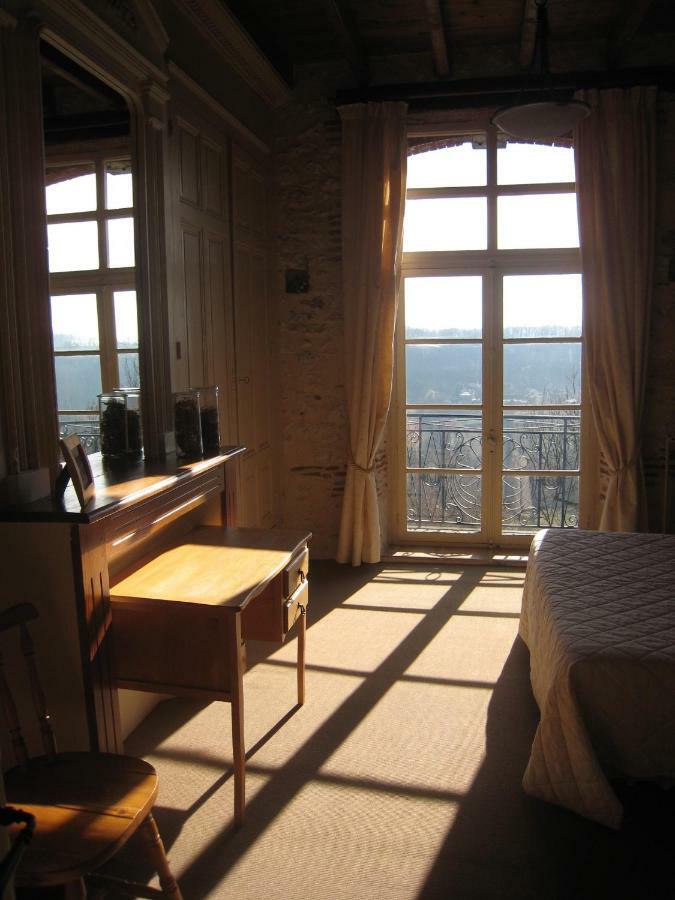 Bed and Breakfast Les Huguets Villeneuve-sur-Lot Exterior foto